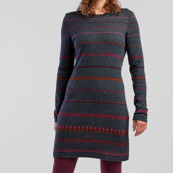 NEW Krimson Klover Basecamp 100% Merino Wool Sweater Dress in Burgundy Size S - Picture 9 of 10